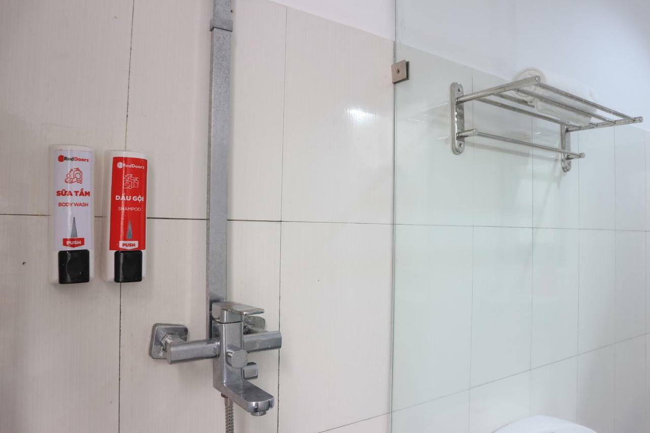 Reddoorz Near Gia Dinh International Hospital Hotel TP. Hồ Chí Minh Ngoại thất bức ảnh