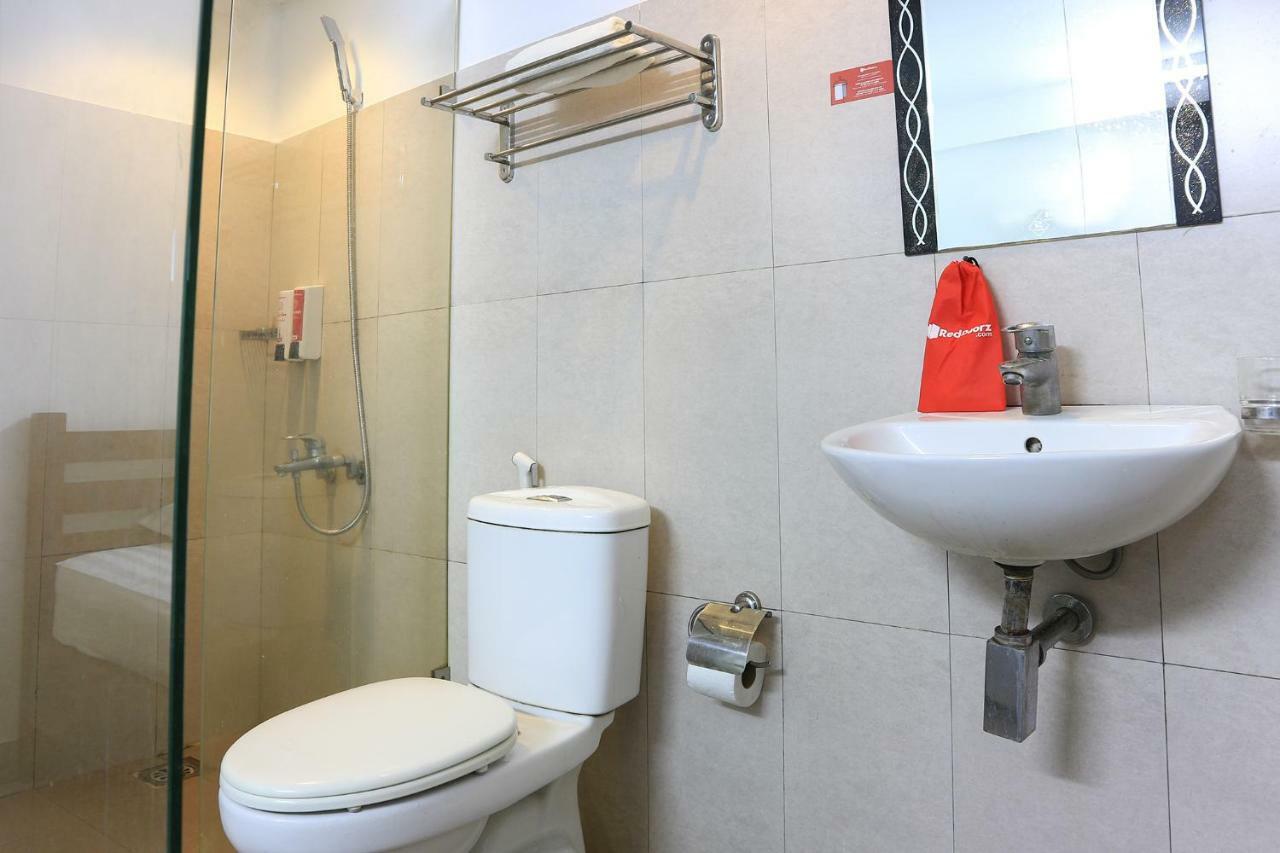 Reddoorz Near Gia Dinh International Hospital Hotel TP. Hồ Chí Minh Ngoại thất bức ảnh