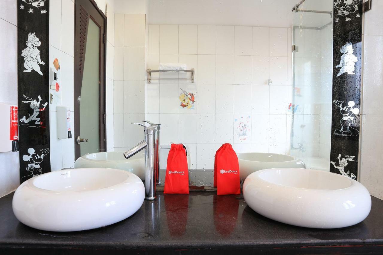 Reddoorz Near Gia Dinh International Hospital Hotel TP. Hồ Chí Minh Ngoại thất bức ảnh