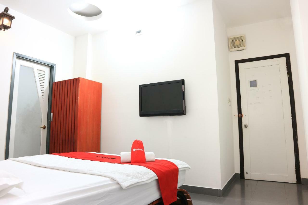 Reddoorz Near Gia Dinh International Hospital Hotel TP. Hồ Chí Minh Ngoại thất bức ảnh