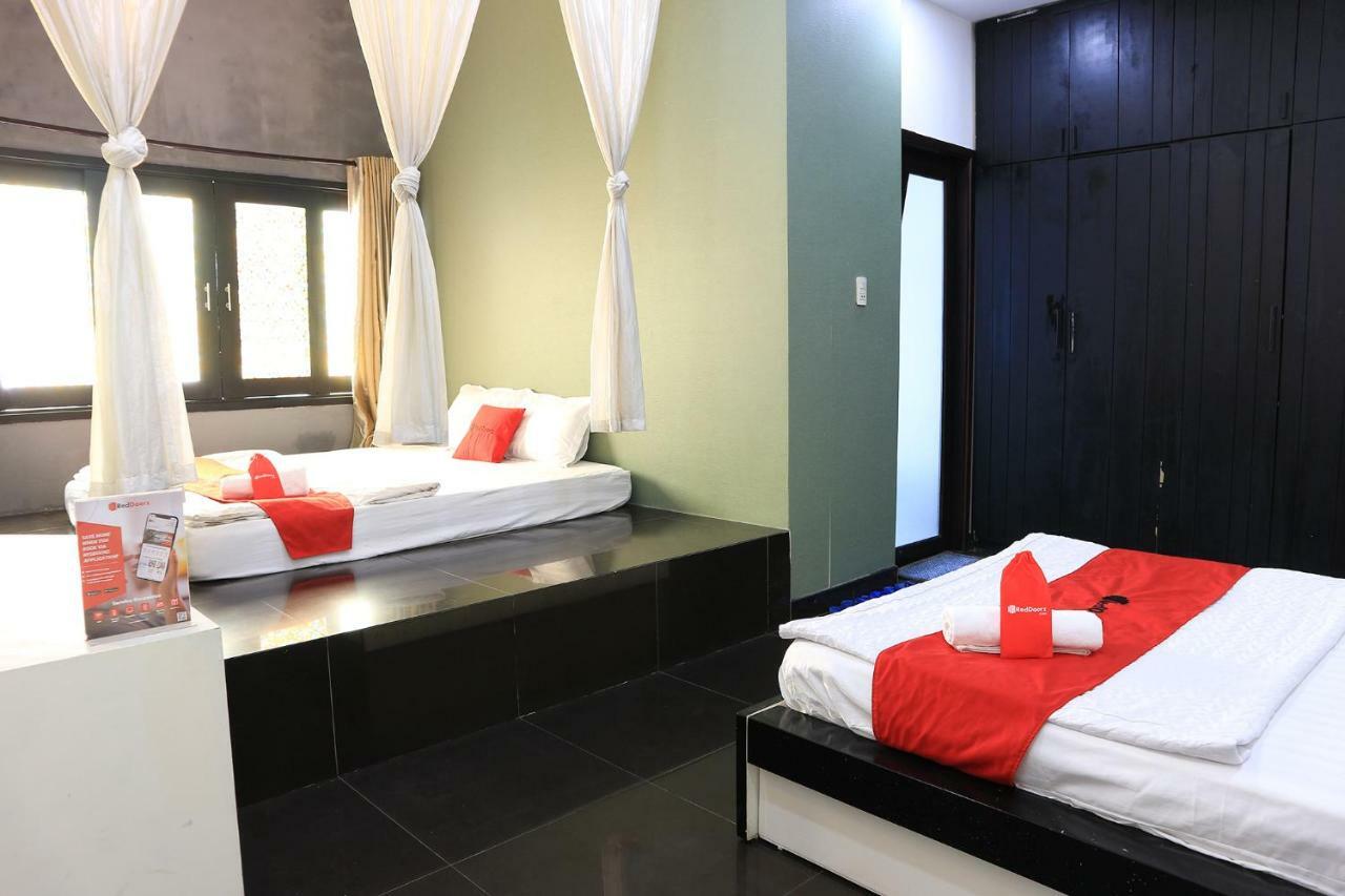 Reddoorz Near Gia Dinh International Hospital Hotel TP. Hồ Chí Minh Ngoại thất bức ảnh