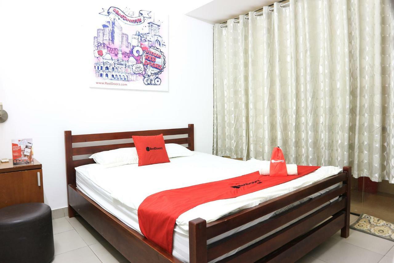 Reddoorz Near Gia Dinh International Hospital Hotel TP. Hồ Chí Minh Ngoại thất bức ảnh