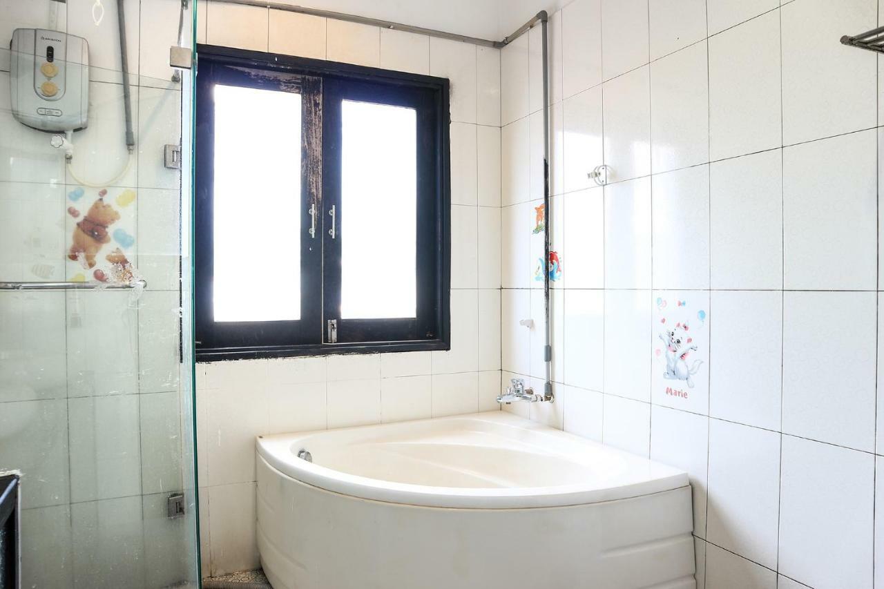 Reddoorz Near Gia Dinh International Hospital Hotel TP. Hồ Chí Minh Ngoại thất bức ảnh